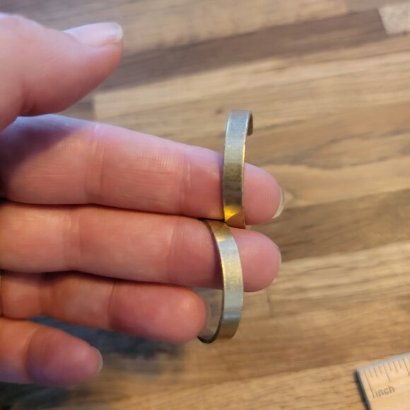 Gold 1" Hoop Earrings with .25" Band Width - Picture 7 of 13